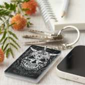 バイキング　彫刻　ドクロ　アート キーホルダー (正面右)