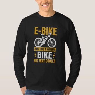 バイクとサイクリング 54 Tシャツ