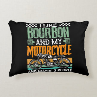 バイクとバーボンが好きな人へのギフト アクセントクッション