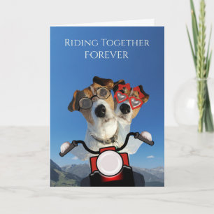 バイクに乗った犬たちが出席者を結婚式に招待 案内状