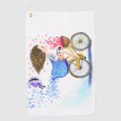 バイクに乗った若い女の子ゴルフタオルロマンチック ゴルフタオル (正面)