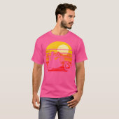 バイクに乗るオールドバイカー Tシャツ (正面フル)