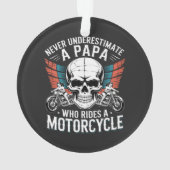 バイクに乗るパパライダー オーナメント (裏面)