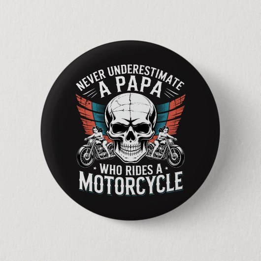 バイクに乗るパパライダー 缶バッジ (正面)