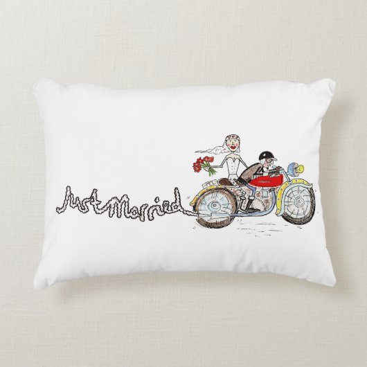 バイクの花婿花嫁 ウェディングアクセントピロー アクセントクッション (正面)