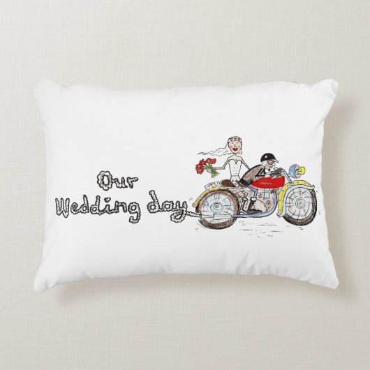 バイクの花嫁と花婿の結婚アクセントピロー アクセントクッション (正面)