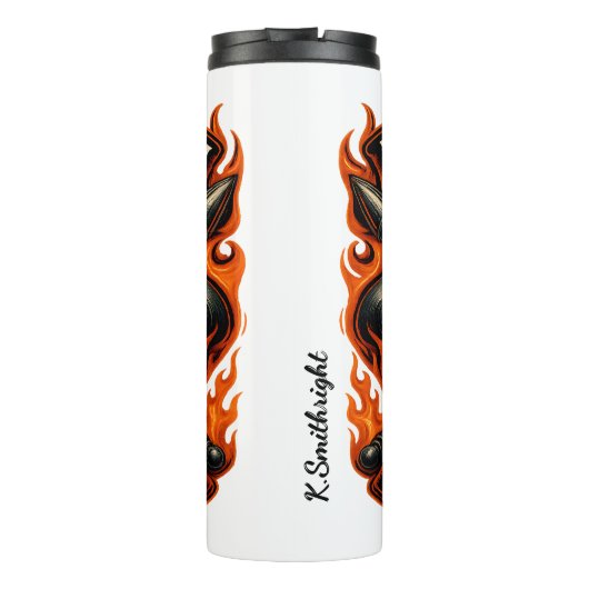 バイクもしくは自転車に乗る人による誕生Rebel By Choice Enblm タンブラー (裏面)