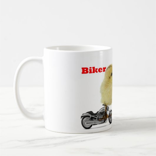 バイクもしくは自転車に乗る人のひよこ コーヒーマグカップ (左)