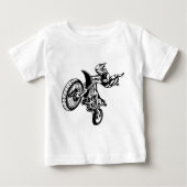 バイクもしくは自転車に乗る人のオートバイのモトクロス ベビーTシャツ (正面)