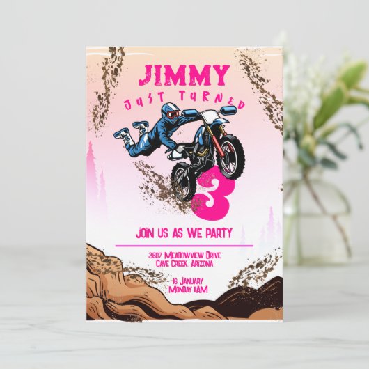 バイクもしくは自転車に乗る人キッドダートスタントバイバースデーパーティーカード 招待状 (スタンド正面)