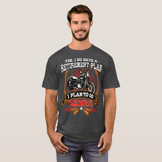 バイクもしくは自転車に乗る人ギアバイクギフトの退職計画 Tシャツ (正面フル)