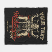 バイクもしくは自転車に乗る人パーソナライズされたスケルトンオートバイショップガレージ フリースブランケット (正面(横))