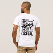 バイクもしくは自転車に乗る人パーソナライズされたソウル誕生日 Tシャツ (裏面フル)