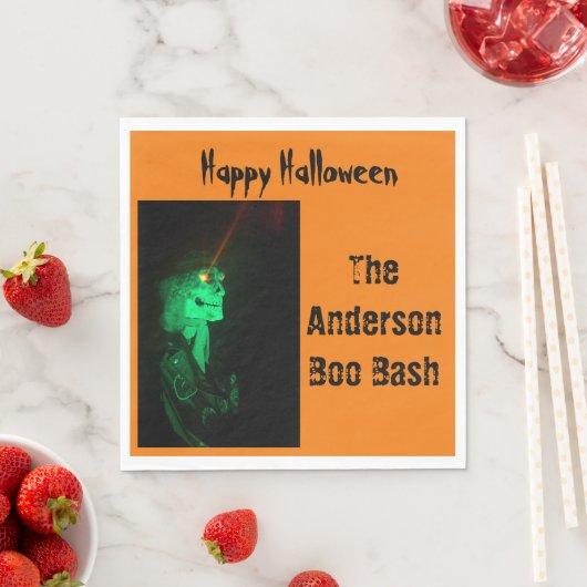 バイクもしくは自転車に乗る人ビリーハロウィーンスケルトンパンプキンオレンジ スタンダードランチョンナプキン (インサイチュ)