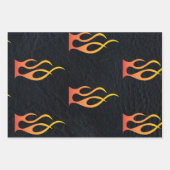 バイクもしくは自転車に乗る人フレイムオンフェイクブラックレザーバイク ラッピングペーパーシート (正面3)