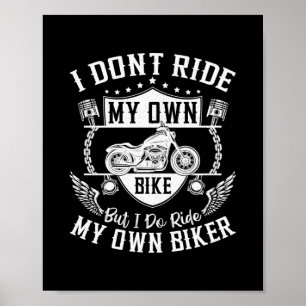 バイクもしくは自転車に乗る人私は自転車に乗らないが、乗る ポスター