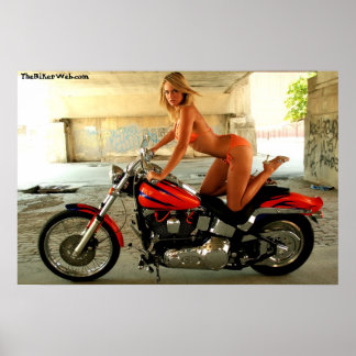 バイクもしくは自転車に乗る人Babe on a Hawg – ポスター