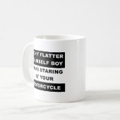 バイクを眺める おもしろマグカップ コーヒーマグカップ (正面左)