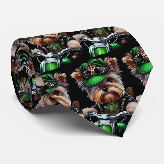 バイクセントパトリックの日を運転するバイワーテリア犬 ネクタイ (ロール)