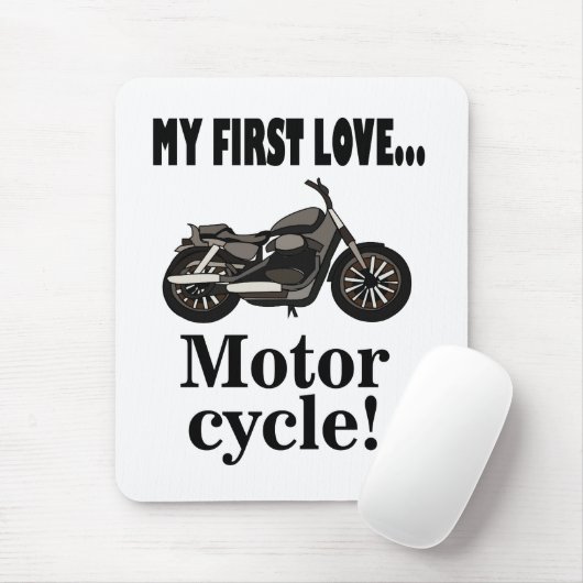 バイクバイクもしくは自転車に乗る人ライダーバイク マウスパッド (マウス)