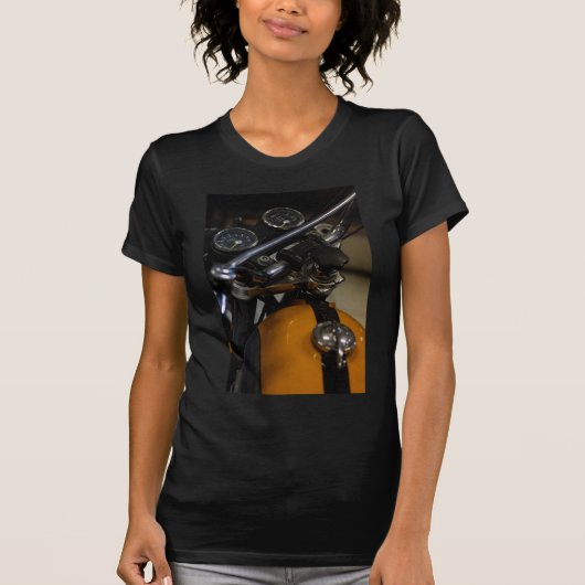 バイクバイクもしくは自転車に乗る人ライダー Tシャツ (正面)