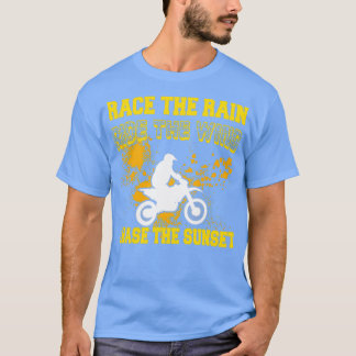 バイク乗りバイクもしくは自転車に乗る人アドベンチャーレーススポーツギフト Tシャツ