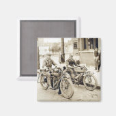 バイク用マグネットの男性2人 マグネット (正面/裏面)