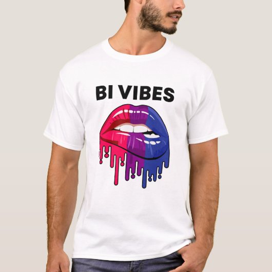 バイセクシュアルプライドモンターLGBT Bi Vibesドリッピングリップス Tシャツ (正面)