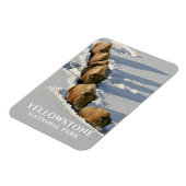 バイソンライン歩くスルー深いスノーイエローストーン マグネット (左側)