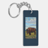 バイソン場面-グレーシャー国立公園、MT キーホルダー (正面左)