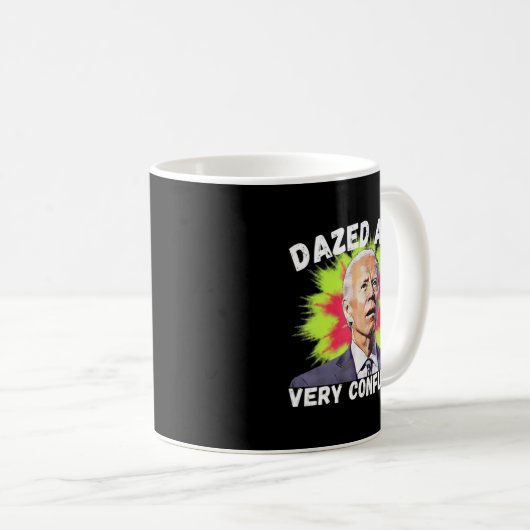 バイデン氏ぼうぜんとした非常に混乱した絞り染めアンチジョー入札 コーヒーマグカップ (正面右)