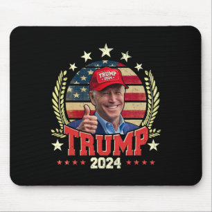 バイデン氏トランプレッドハットシャツトランプおもしろい2024を着て マウスパッド