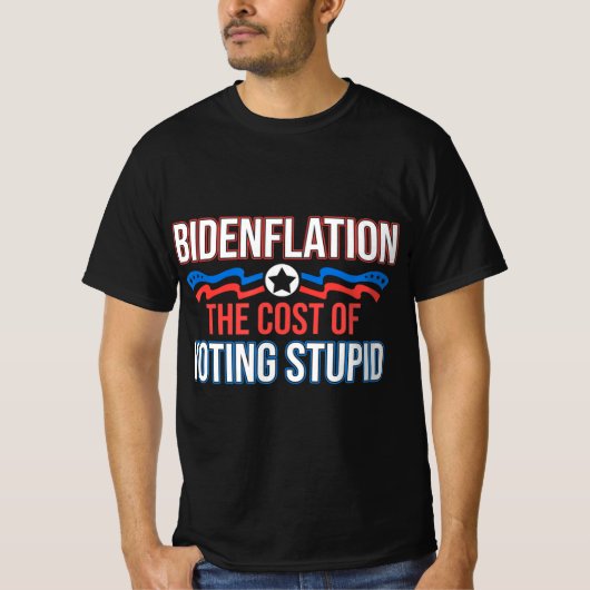 バイデン氏愚かなアンチバイデン氏 Tシャツ (正面)