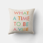 バイブの時代に生まれて インスピレーションを感じる名言 クッション (裏面)