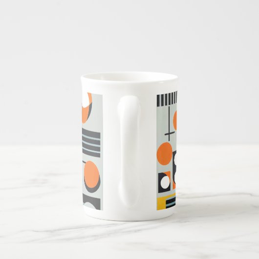 バウハウスジオメトリックデザイン01最適 ボーンチャイナマグカップ (裏面)