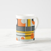 バウハウスジオメトリックデザイン01最適 ボーンチャイナマグカップ (正面右)