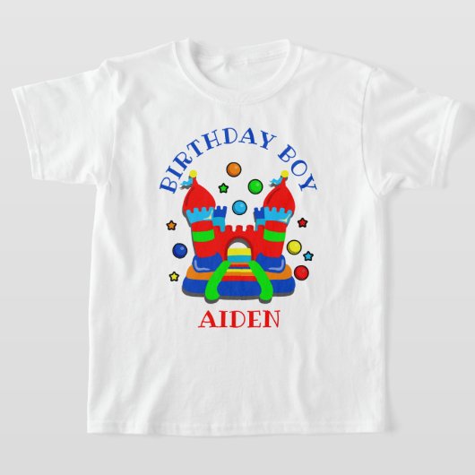 バウンスハウス誕生日の男の子のパーティーシャツの城 Tシャツ (レイダウン)