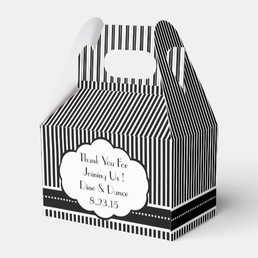 バウ結婚タイ付きの黒いタキシード フェイバーボックス (裏面サイド)