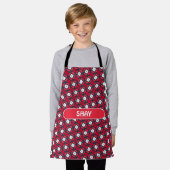 バクテリア赤い青のパタミニマルーン エプロン (着用した状態)