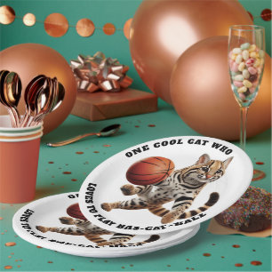 バクールスボールが遊好きの猫 ペーパープレート