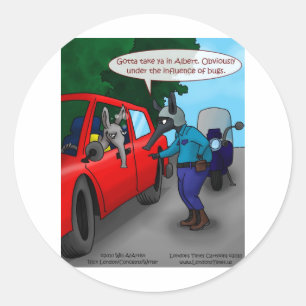 バグだらけの運転するツチブタ 楽しいTシャツ マグカップ ギフト ラウンドシール