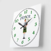 バグパイパー-グリーンキルト スクエア壁時計 (傾斜)