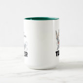 バグBUNNY™の食べニンジン先生 マグカップ (中央)