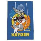 バグBUNNY™シンガポール休暇グラフィック ミディアムペーパーバッグ (裏面)