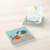 バケットとスペードビーチシーンイラストレーション ガラスコースター (アングル)