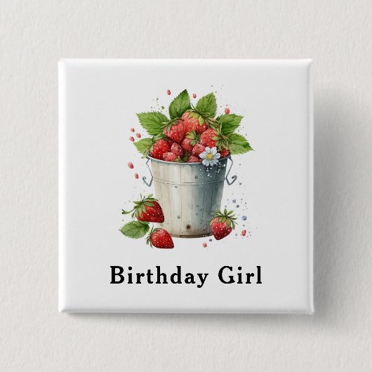 バケットの中の新鮮なイチゴ誕生日女の子 缶バッジ (正面)