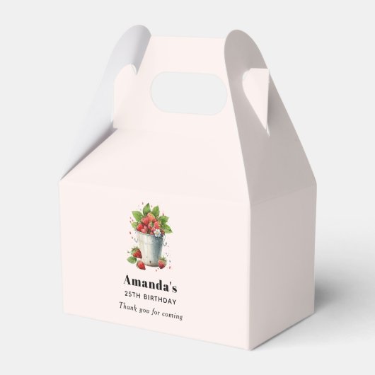 バケット誕生日で摘んだ新鮮なイチゴ フェイバーボックス (正面サイド)