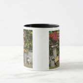 バケツ、くつ、花、ザーンス·シャンズ。 マグカップ (中央)