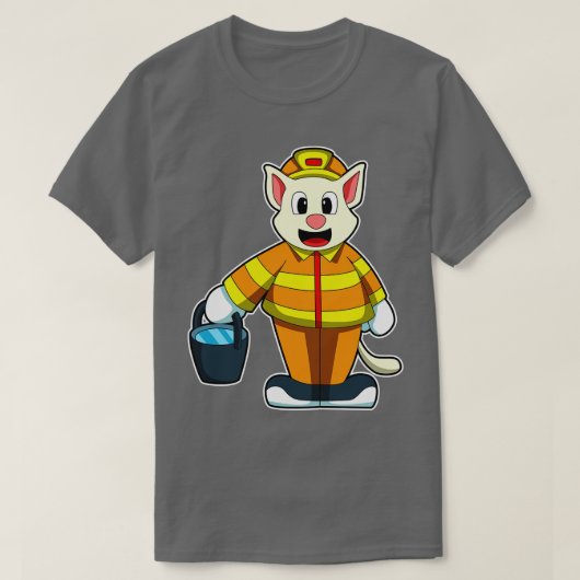 バケツ・オブ・ウォーターで消防士の猫 Tシャツ (デザイン正面)