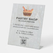 バゲットのバスケット |カフェ 台座サイン (正面)